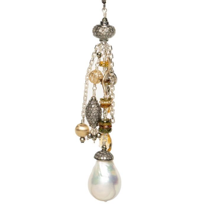 Tourmaline an﻿d White Baroque Pearl Drop